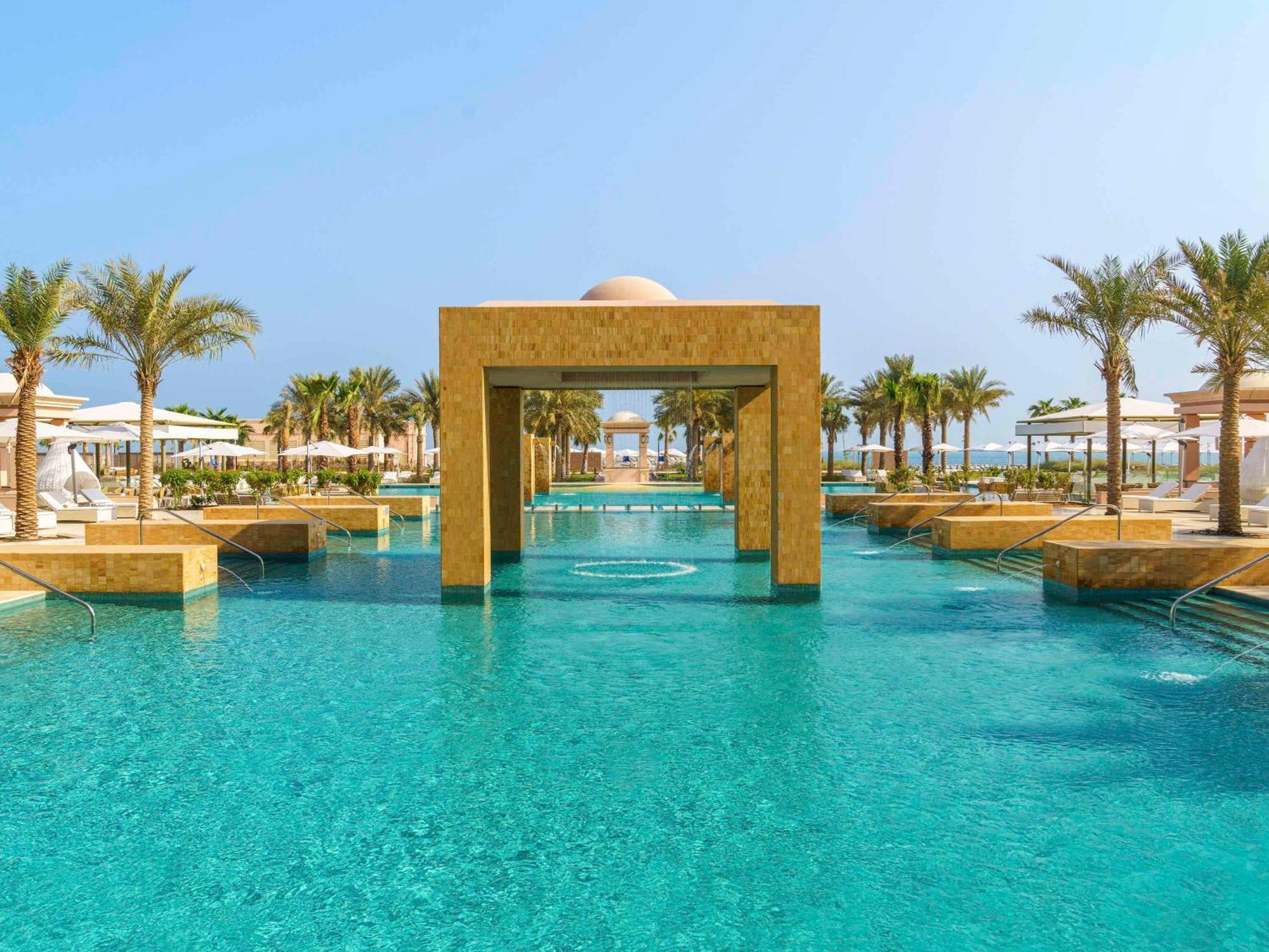 Hotel Rixos Marina Abu Dabi Exterior foto